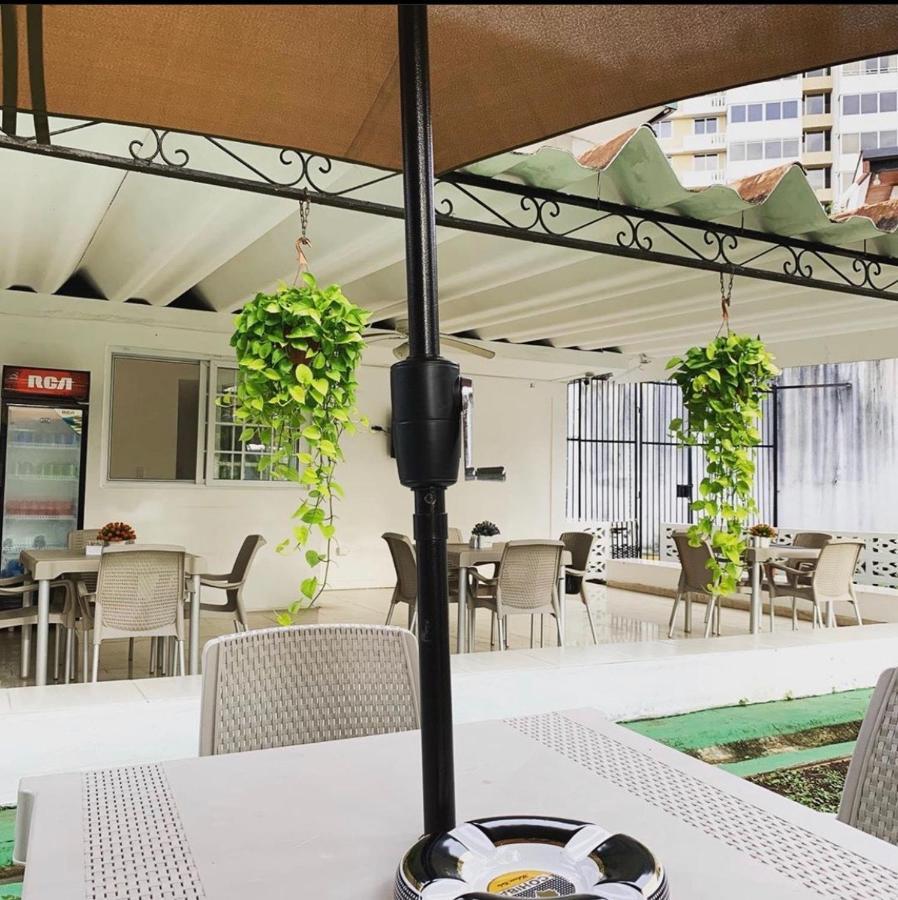 Mini-hôtel Familiar Carmencita Panama (ville)
